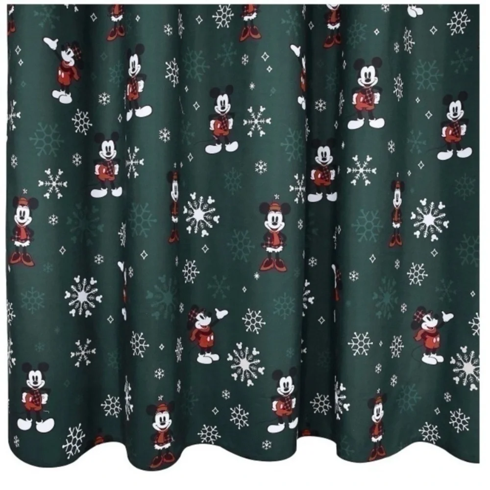 NWT. ST. NICHOLAS SQUARE Mickey & Minnie Shower Curtain
